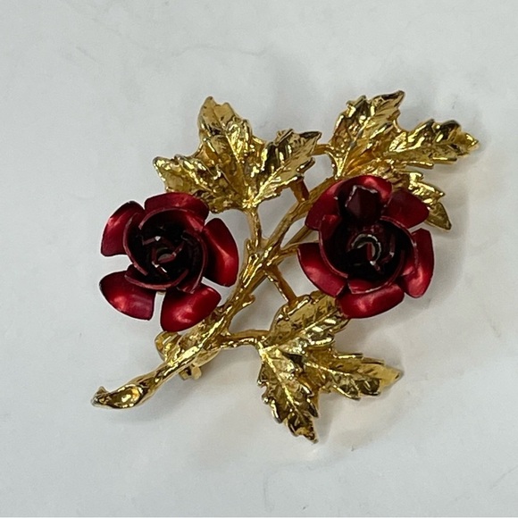 Red Roses Gold Tone Branch Brooch - Picture 6 of 7